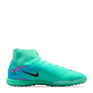 SUPERFLY 11 ACADEMY TF SK 5.5