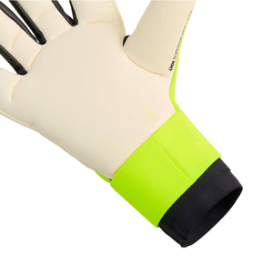 PUMA ULTRA ULTIMATE HYBRID , YELLOW 10