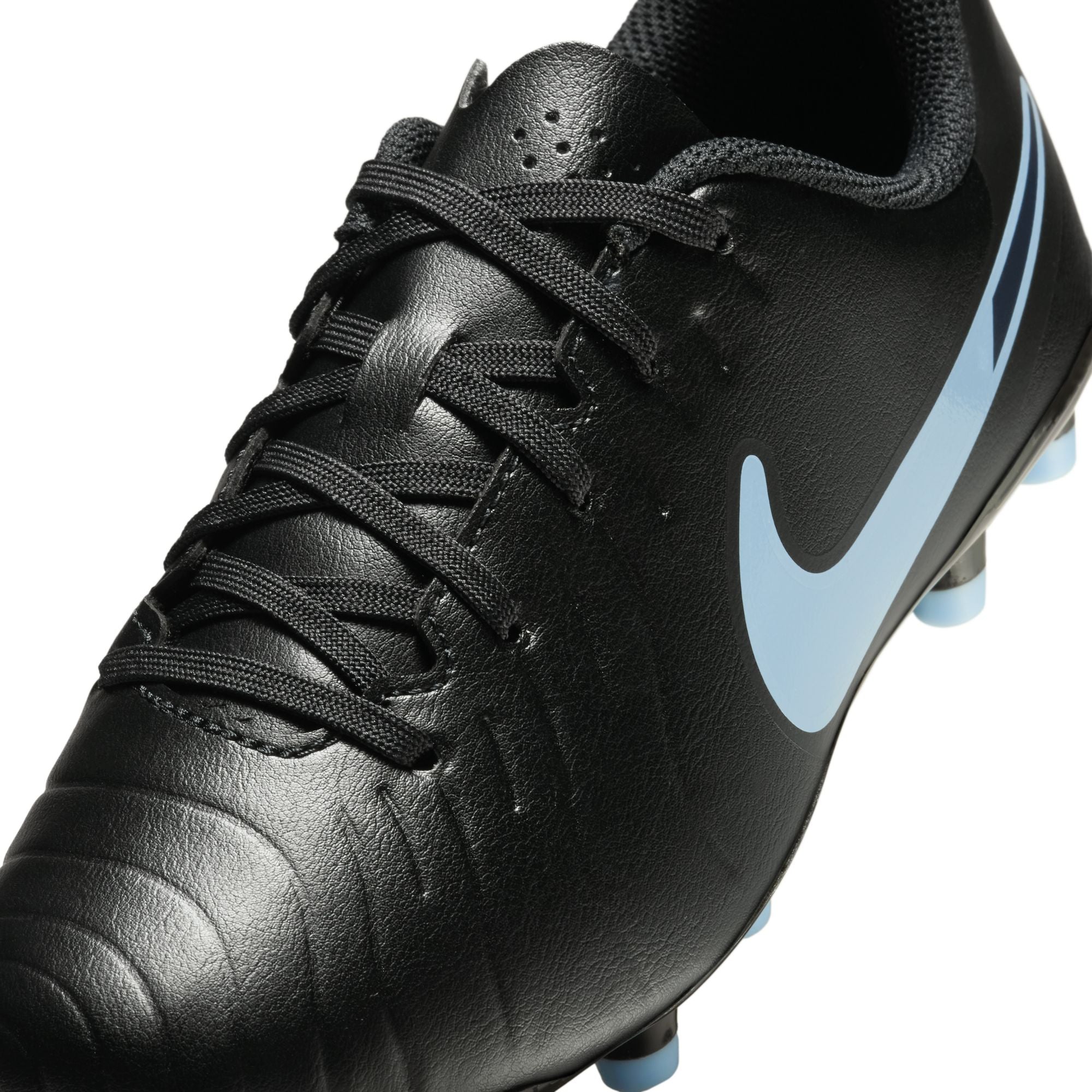 Nike Jr. Tiempo Legend 10 Club MG Soccer Cleats 3.5Y