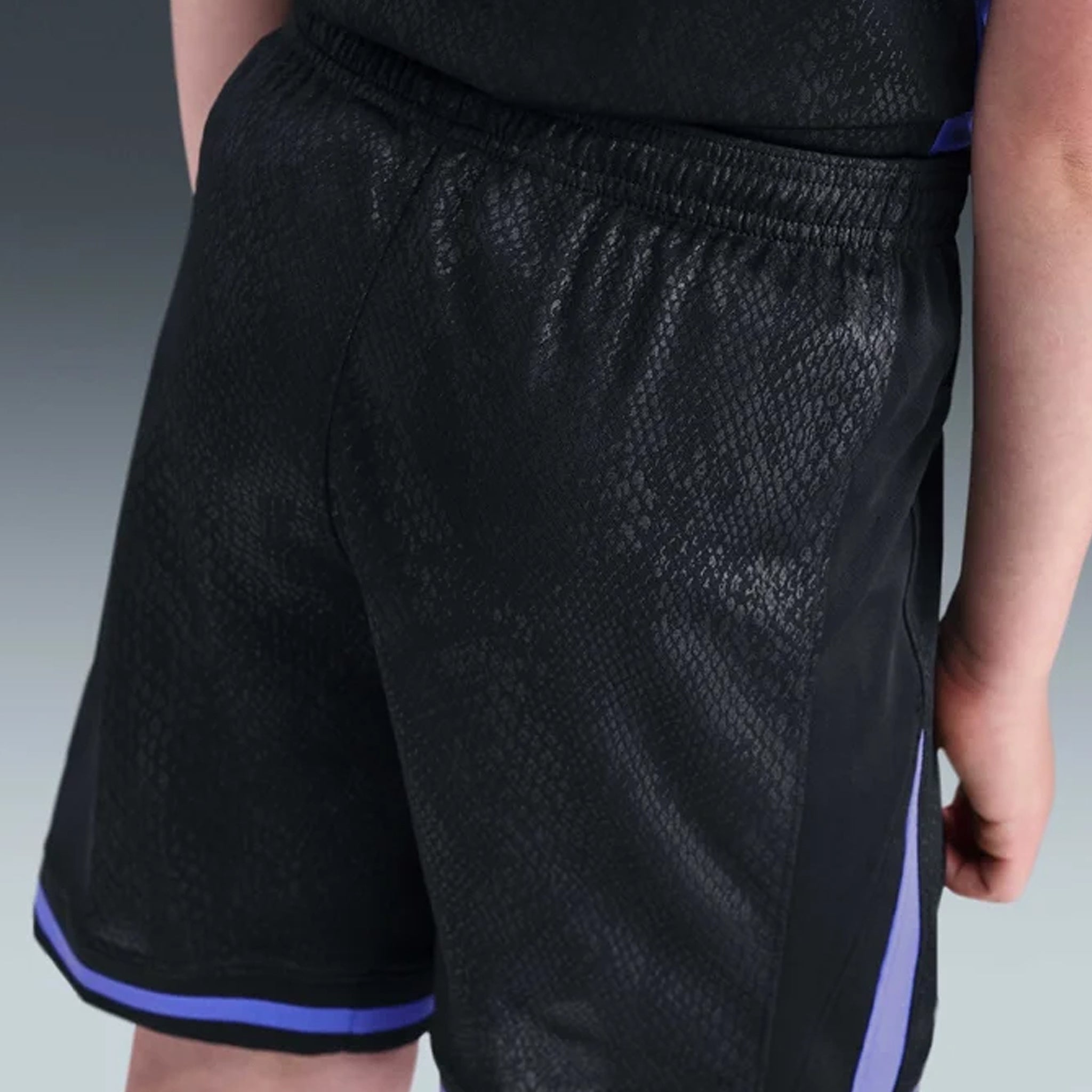 Nike Kobe Bryant FC Barcelona 2025/26 Stadium Away Shorts L