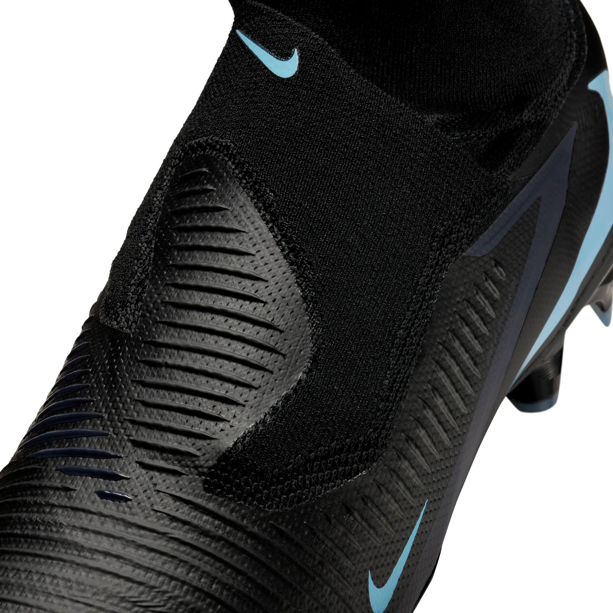 Nike Phantom 6 High Pro Soccer Cleats 10