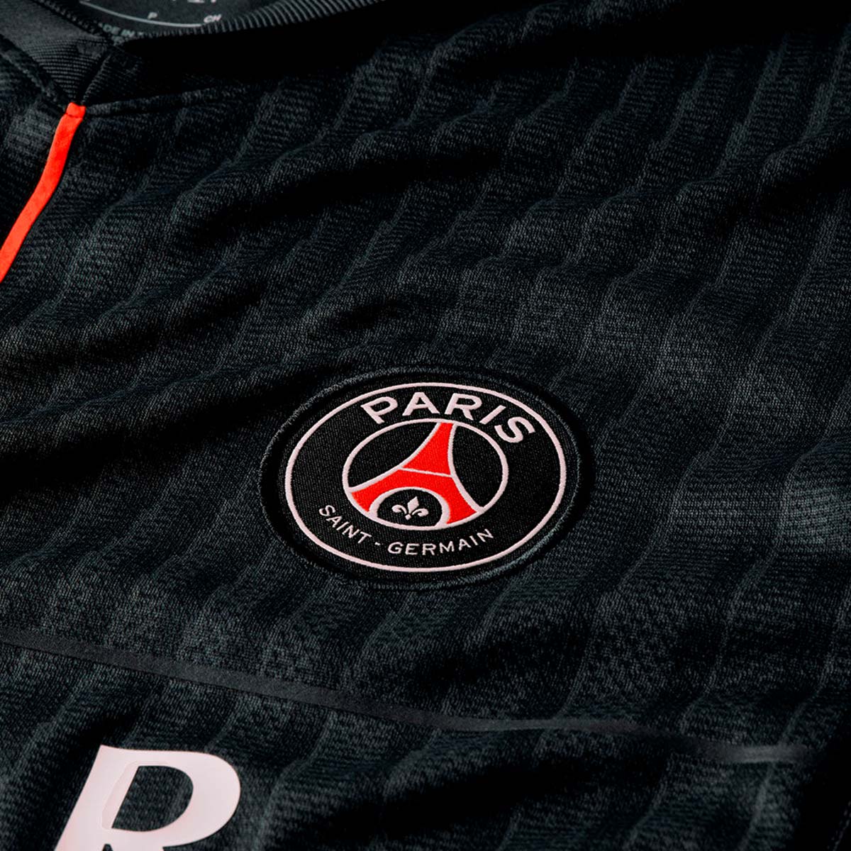 PSG W NK DF JSY SS STAD SE L