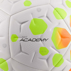 NIKE ACADEMY 5