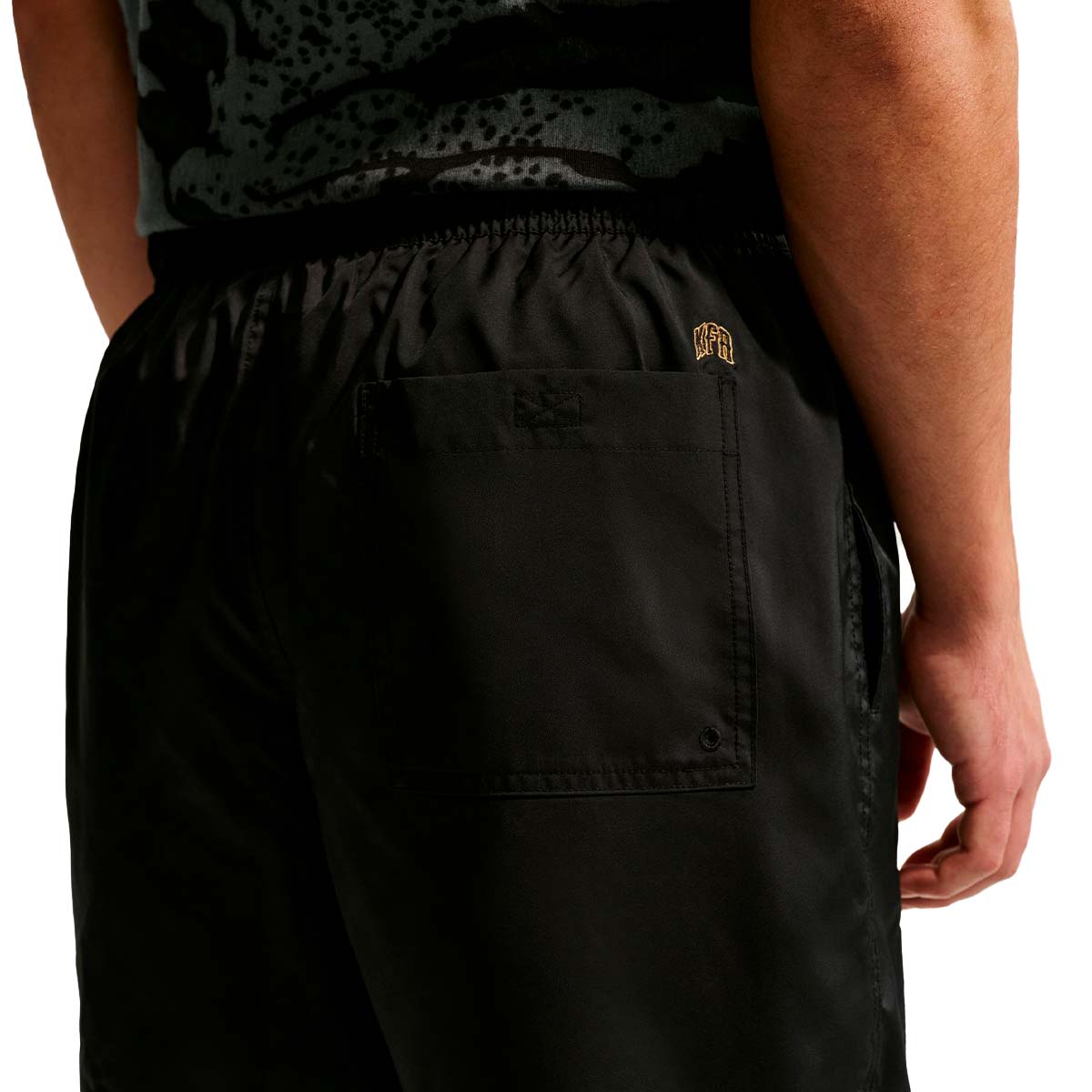 KOR M NK CLUB FLOW SHORT L