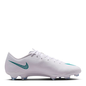 Nike Mercurial Vapor 17 Academy Soccer Cleats 10