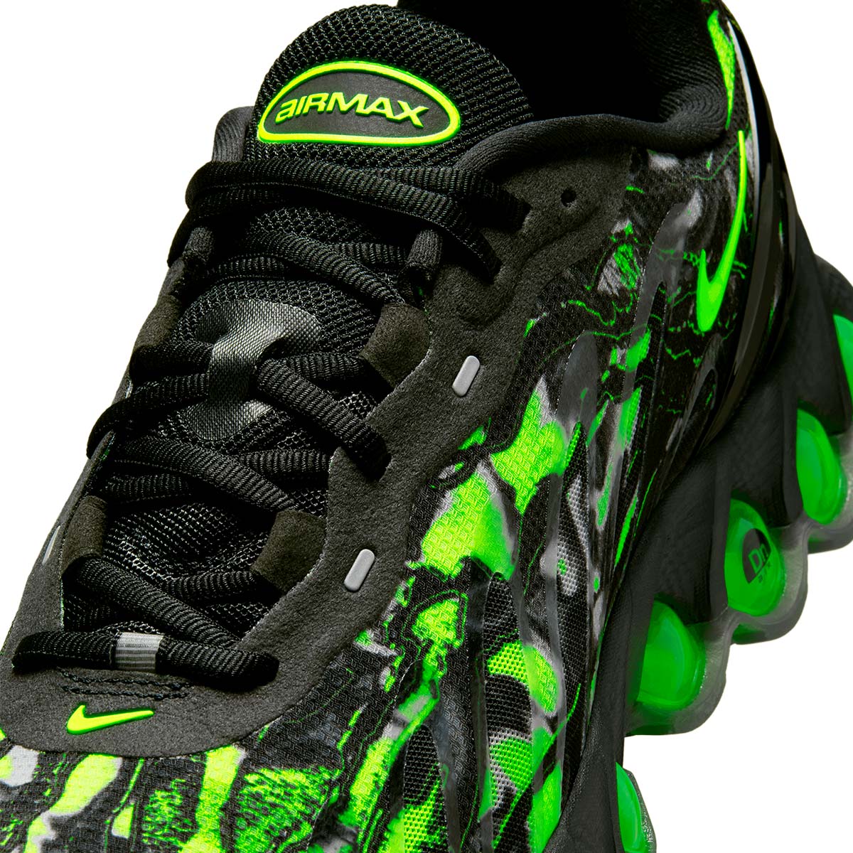 NIKE AIR MAX DN8 10