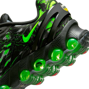 NIKE AIR MAX DN8 10