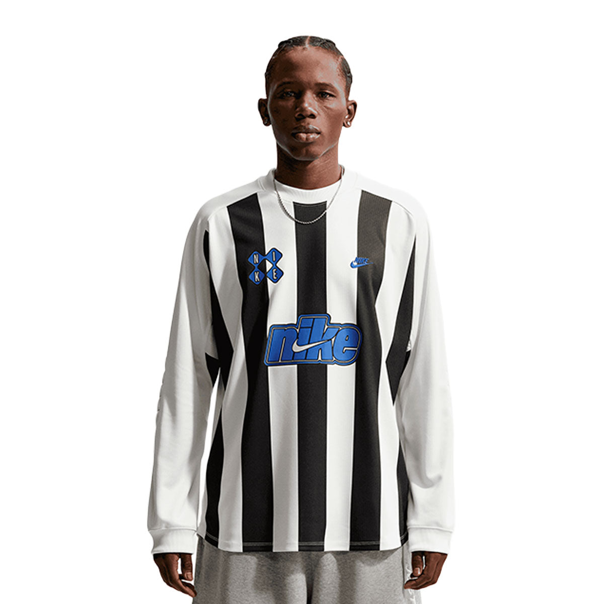 NIKE SPORTSWEAR CLUB L