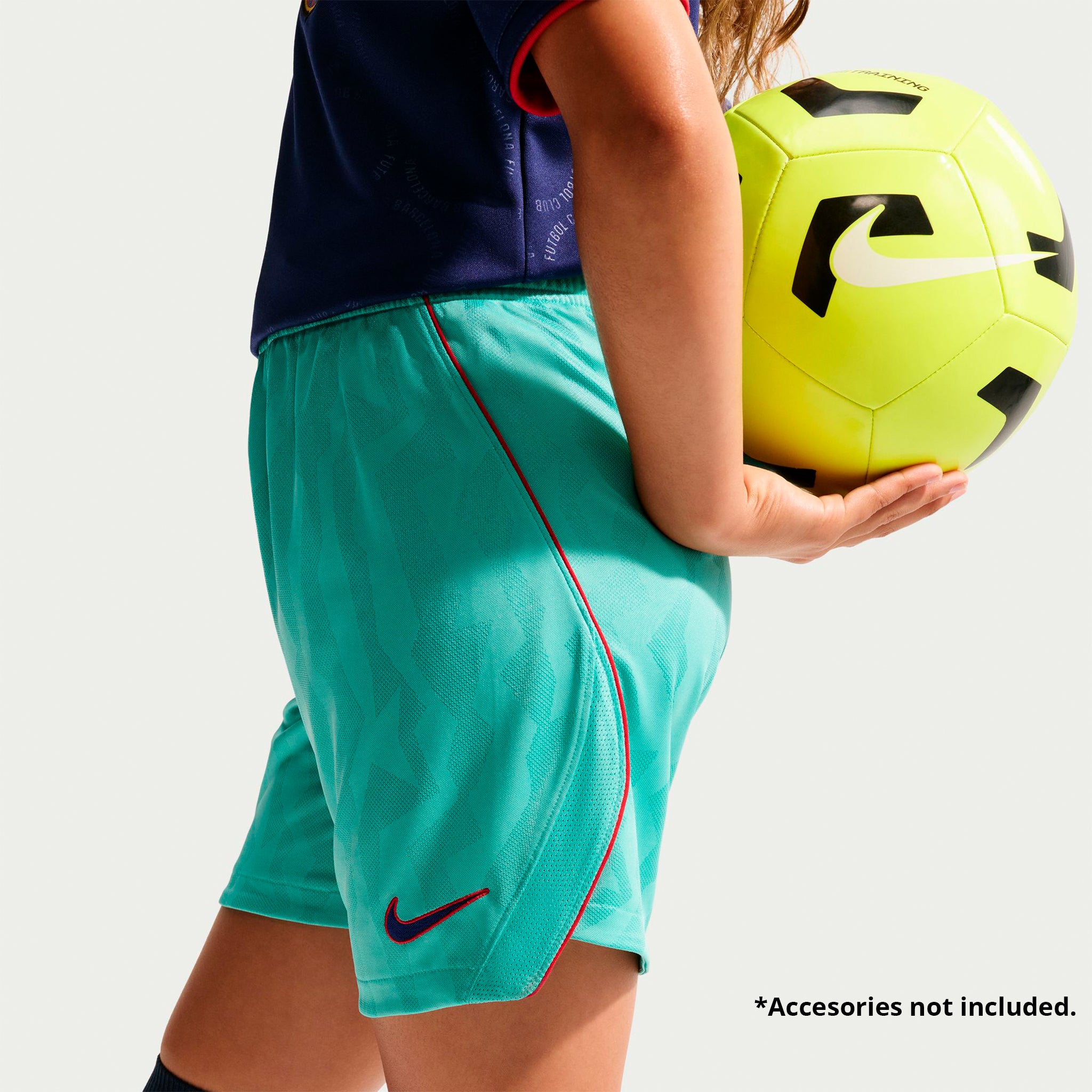 FCB Y NK DF SHORT STAD 3R - 19/08 L