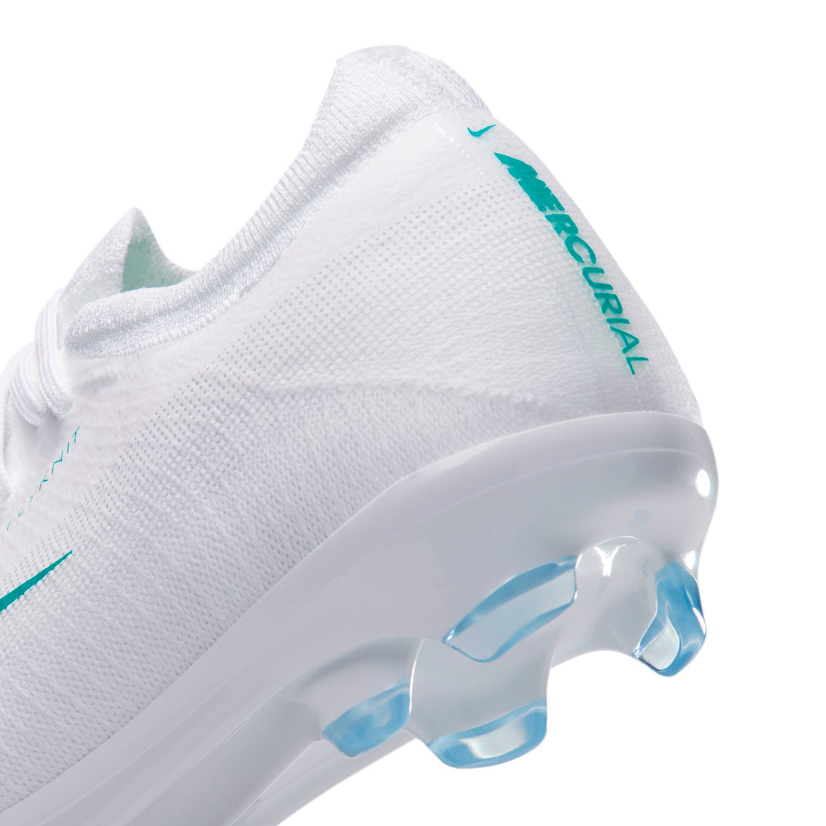 Nike Jr. Mercurial Vapor 17 Pro Soccer Cleats 2.5Y