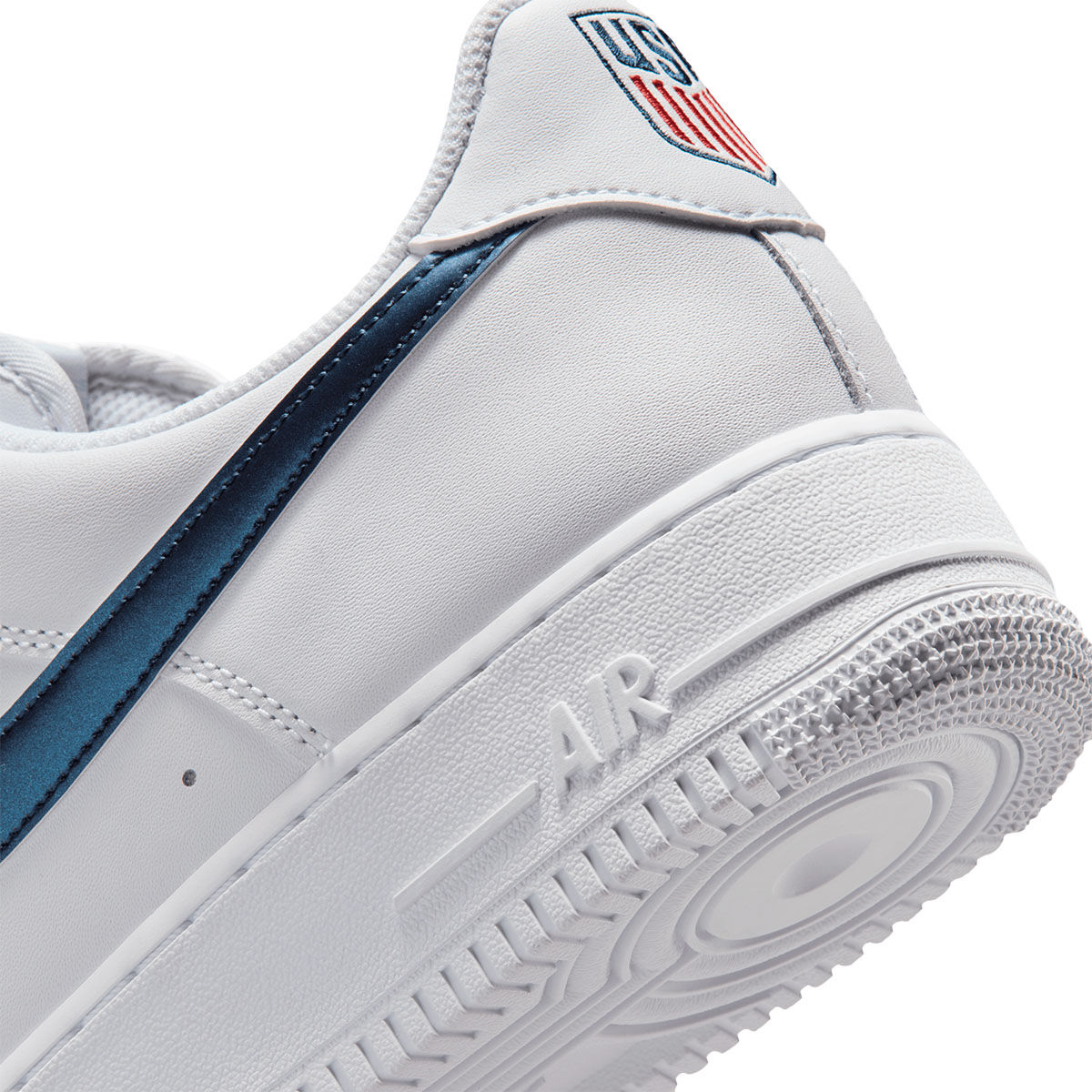 NIKE AIR FORCE 1 '07 LV8 "USA" 10