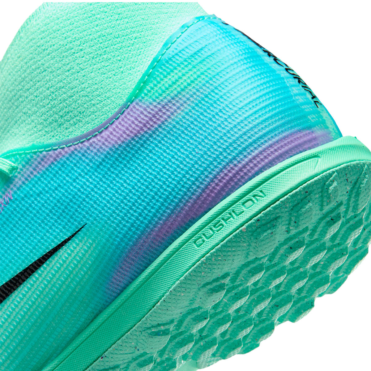 SUPERFLY 11 ACADEMY TF SK 5.5