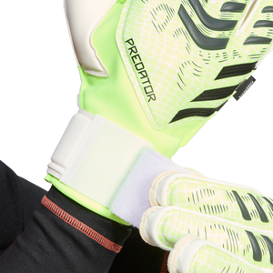 adidas Predator Match Fingersave Goalkeeper Gloves 10