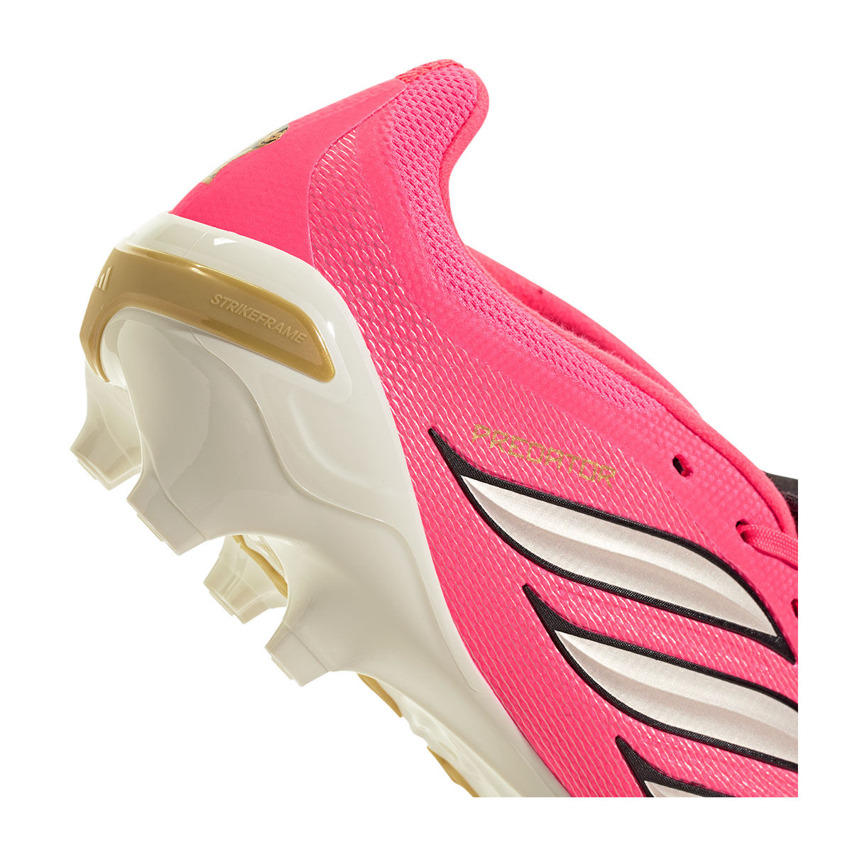 PREDATOR LEAGUE FT FG SOLTUR 10