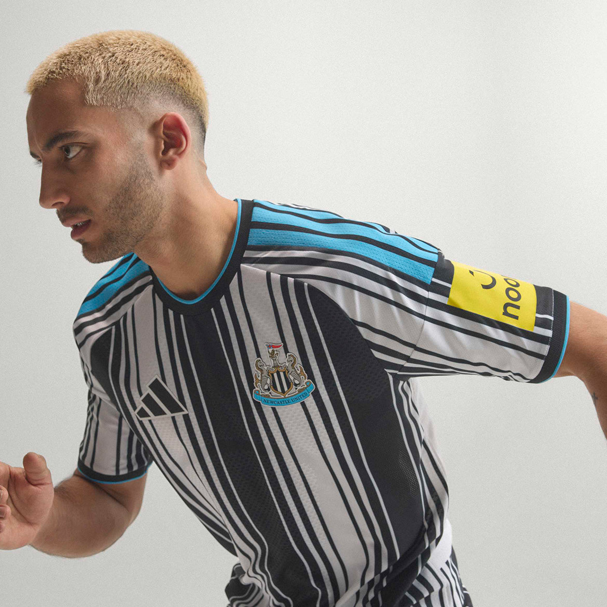 NUFC H JSY AU BLACK--10 de junio L