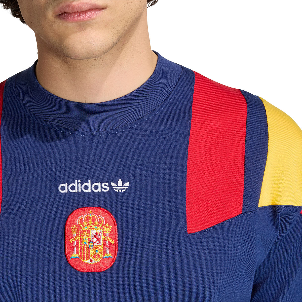 FEF EQT TEE DKBLUE--04 de Junio L